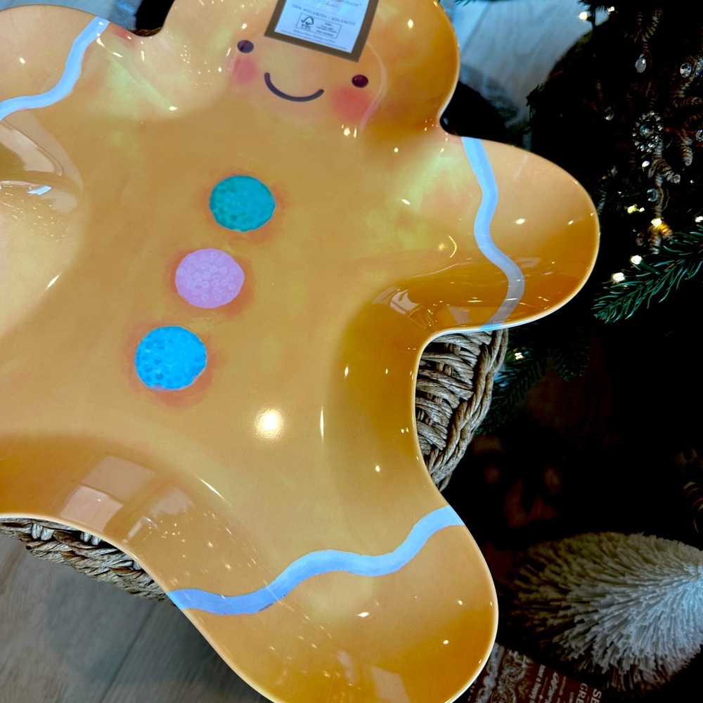 Cupcakes & Cashmere Gingerbread tray large cocoa cakes cookies Santa Christmas - Picture 3 of 7